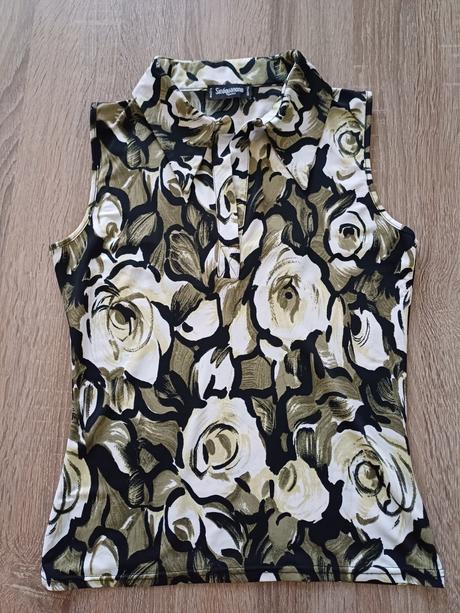 Kvietkovana bluzka, xs