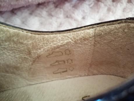 Celokožené lakovky il gufo, 30