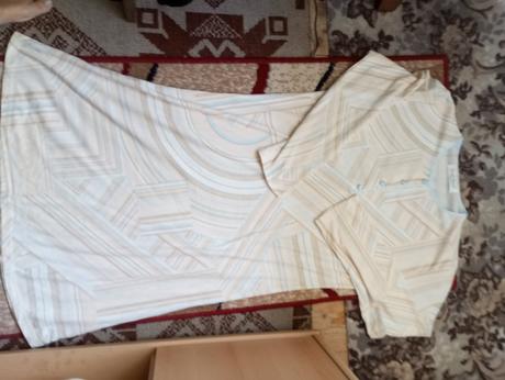 Ľahučké bledé saty, xl