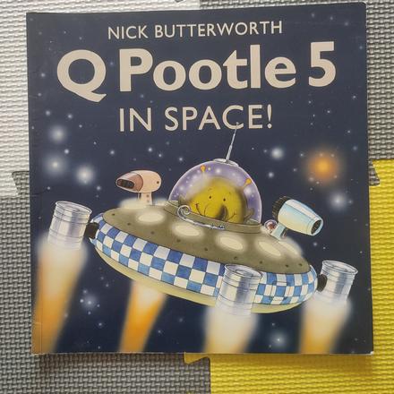 Q pootle 5 in space - p,