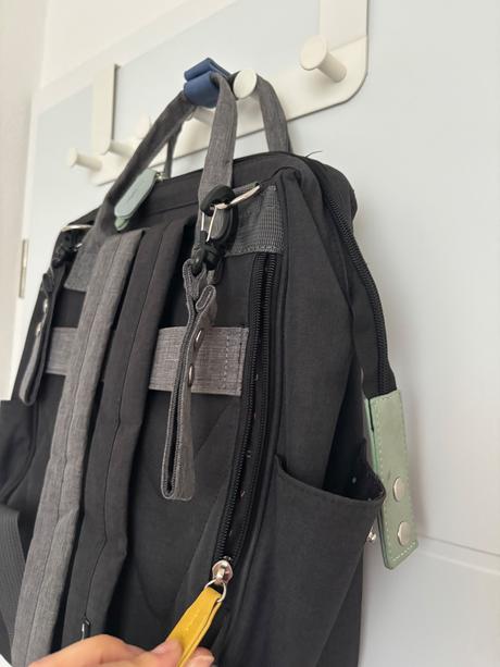 Vuch dámsky nárok rupsak pre maminky,