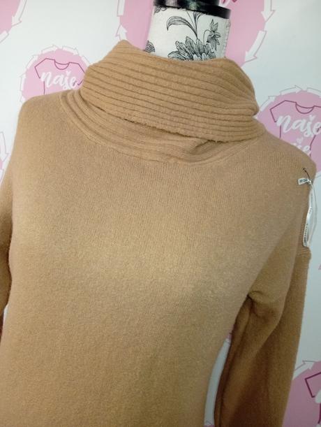 Svetríkové nové šaty, m / s