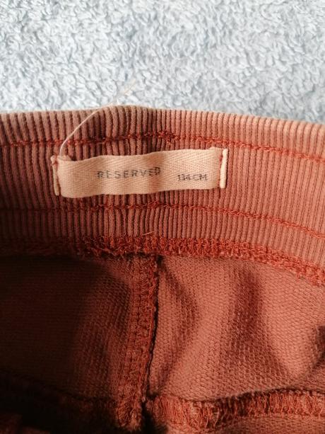 Hnedé tepláky, reserved,134