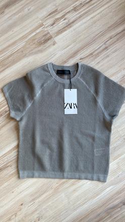 Top zara c. s, zara,s