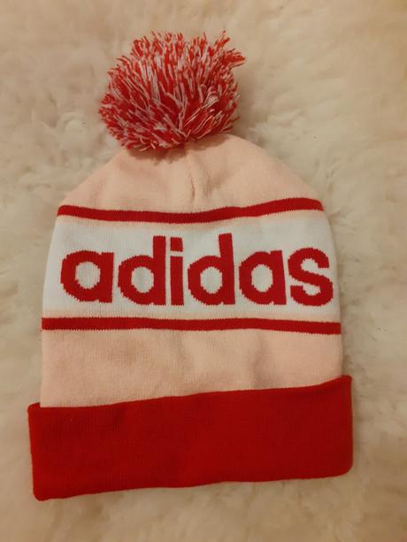 Adidas ciapka, adidas
