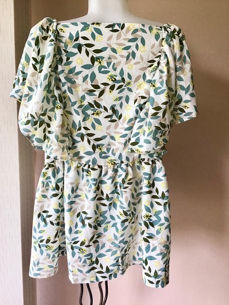 Krasna blúzka/199a, 46