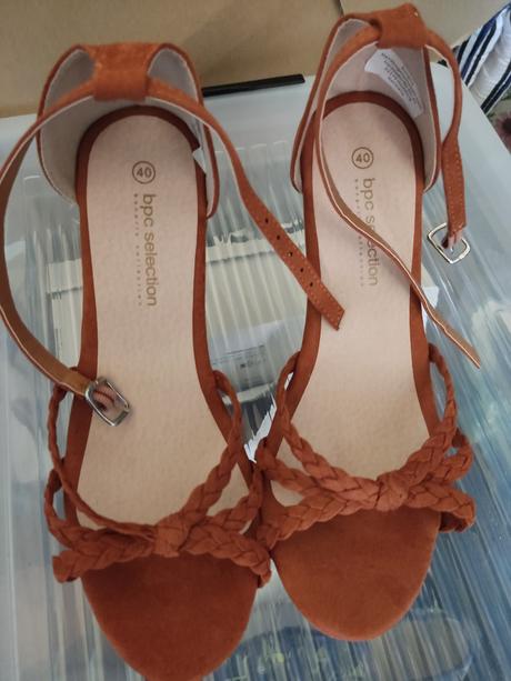 Sandalky na platforme  bonprix, 40