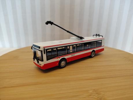 Kovový trolejbus rappa 1/72, na diely, 16 cm, 