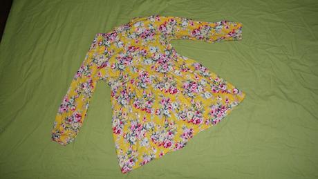 Satocky s kvetinkami, 98