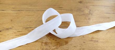 Ozdobná stuha zamatová - 25 mm - biela, 