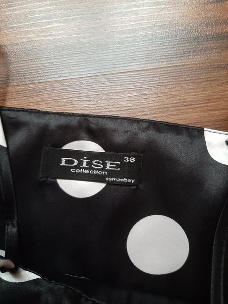 Pekné bodkované xs/s, s