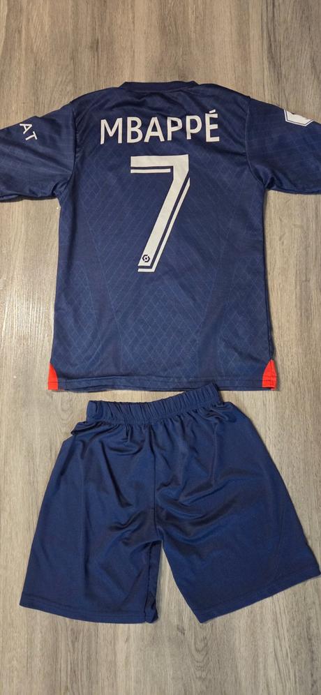 Futbalove dresy, nike,152