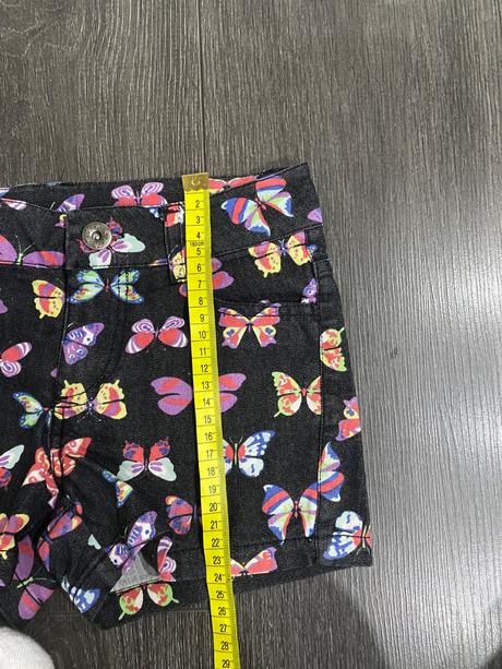 Dievčenské kraťasy velk.128, 128