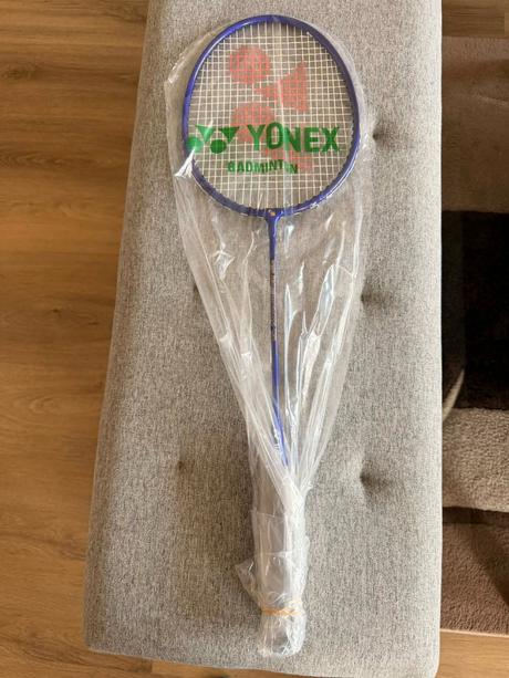 Bedmintonové rakety, yonex