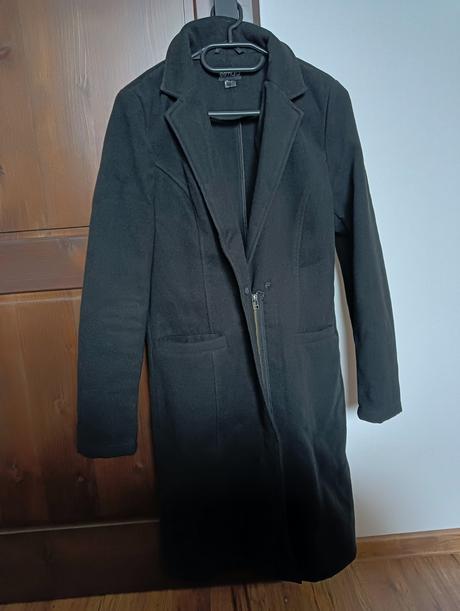 Čierny kabát so zipsom, esmara,36