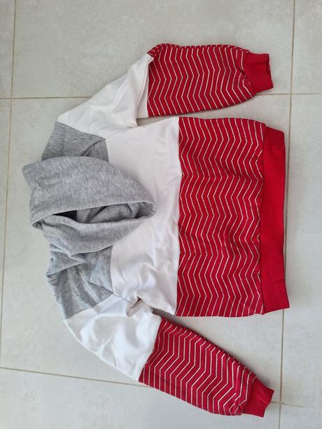 Predam mikinu, only,134