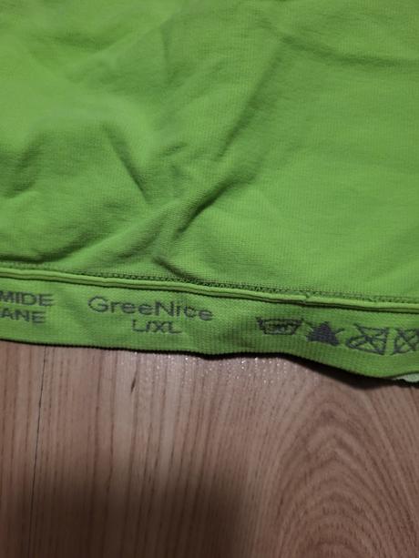 Športová podprsenka, l