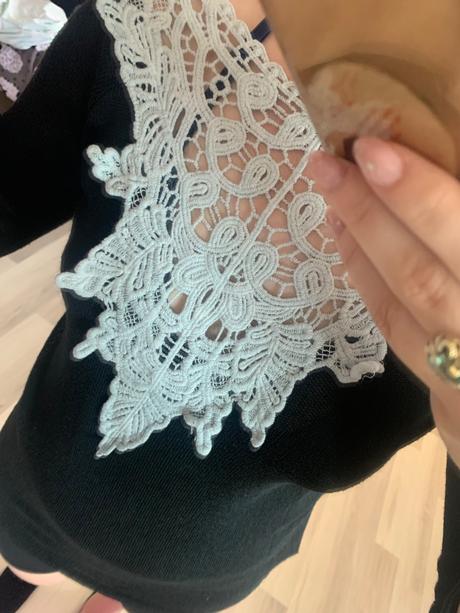 Čierny ľahký svetrík, gate,s