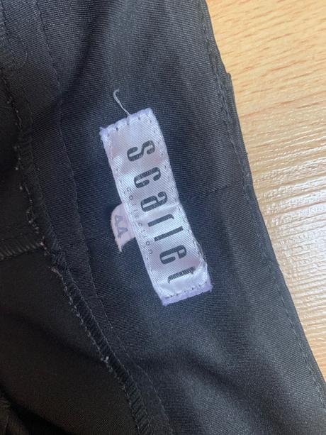 Nohavice, scarlett,44