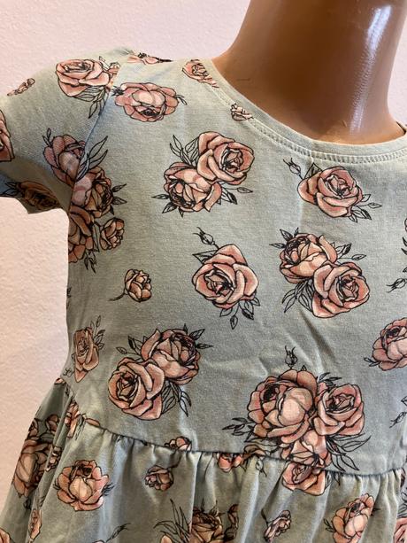 Dievčenské kvetované šaty (122), sinsay,122