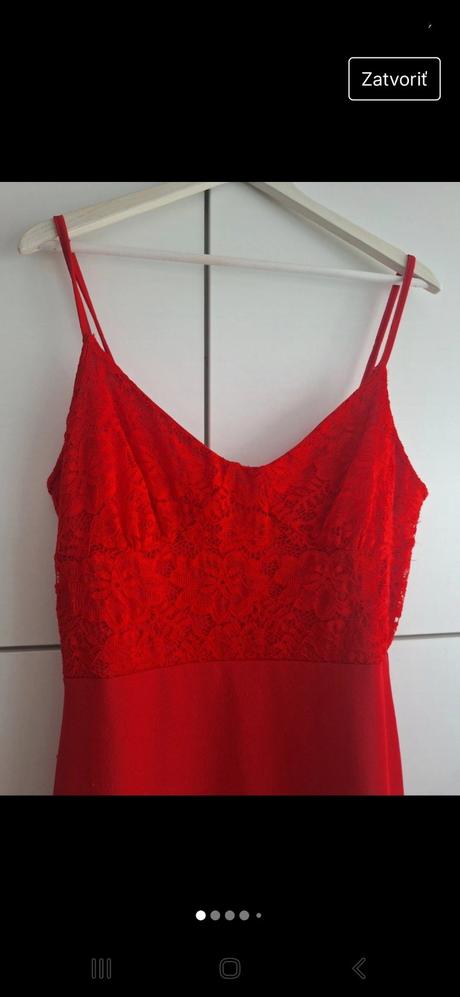 Červené spoločenské šaty, l