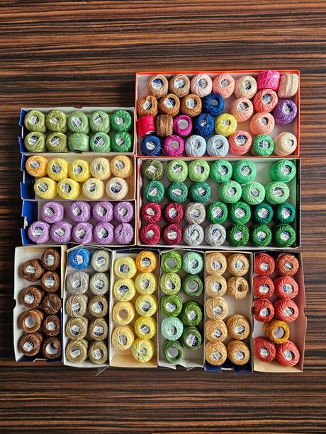 Puppets perle perlovka - priadza na vyšívanie, rôz, 