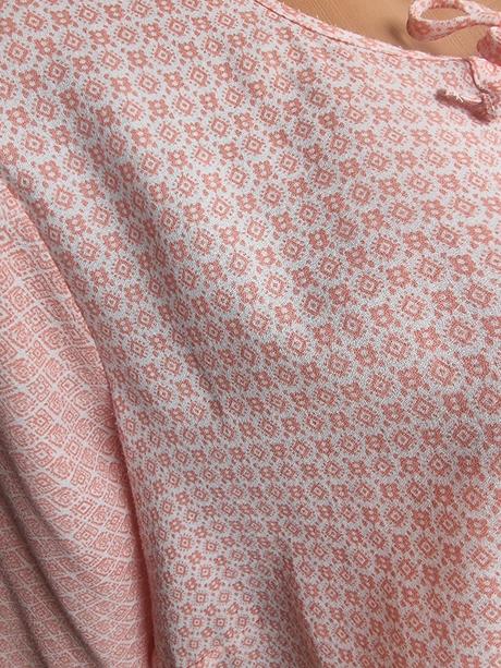 Bluzky znackove 46-48, 48