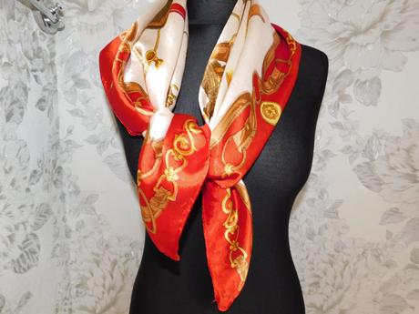 Pekna luxusna šatka, l