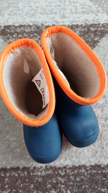 Zateplené gumáky, 22