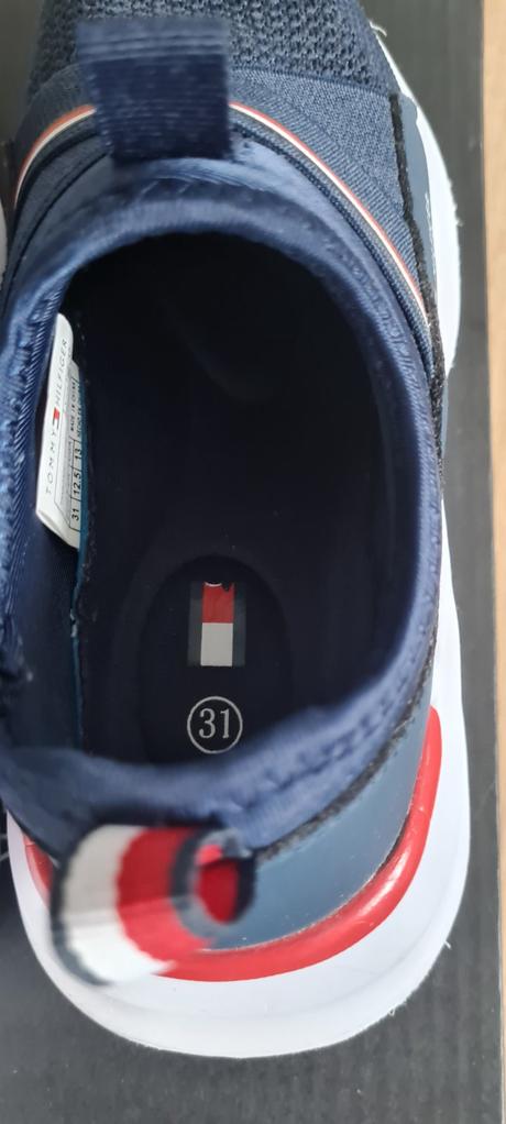 Chlapvenske tenisky tommy hilfiger.velkost 31, tommy hilfiger,31