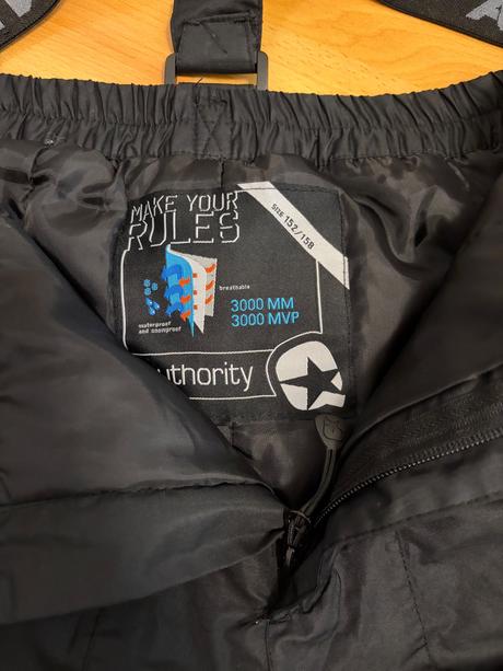 Lyziarske nohavice, authority,152