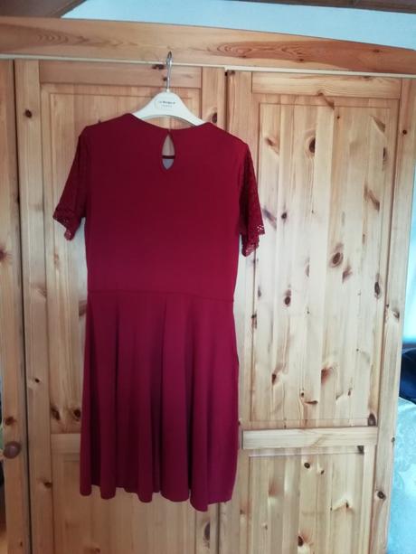Bordové saty, dorothy perkins,m