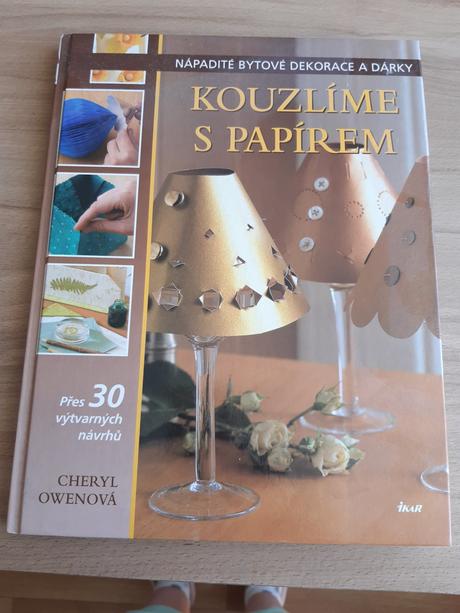Kniha kouzlíme s papírem, 