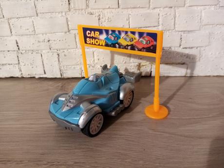 Set kovové i športové autíčka s doplnkami,