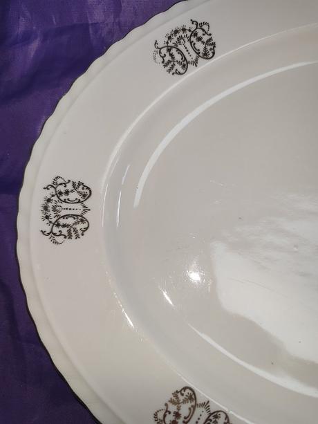 Porcelánová misa na mäso thun,