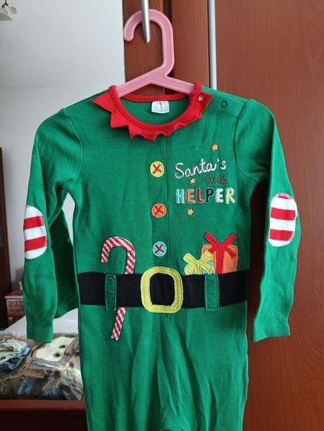 Vianočný overal, 98