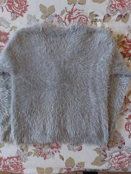 Dievčenský svetrík, 140