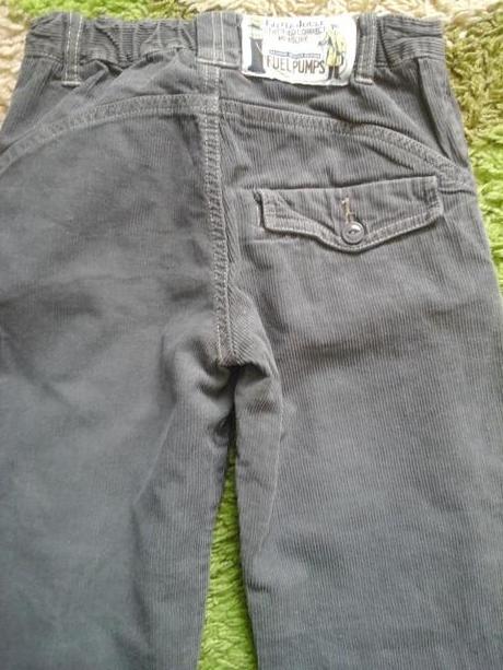 Menčestráky joules, 122