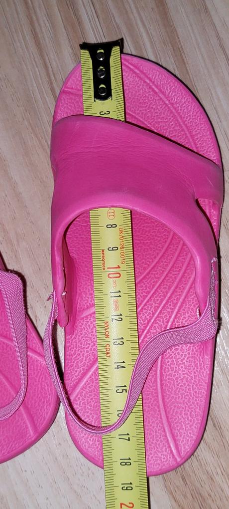 Sandále s gumičkou v.27, tesco,27