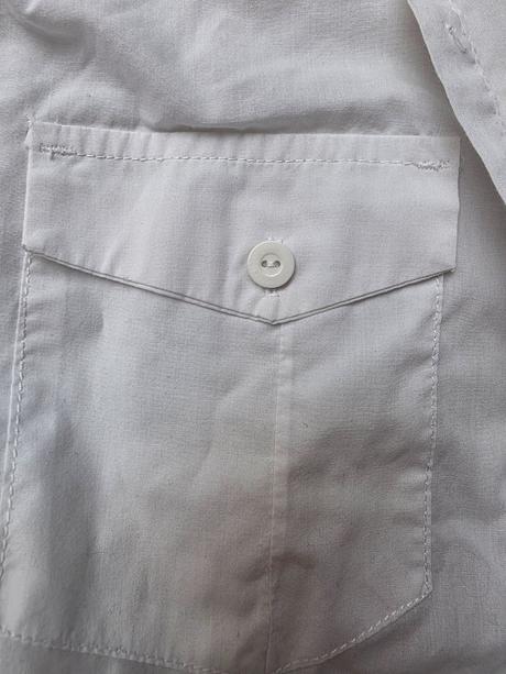 Biela košeľa s, house,s