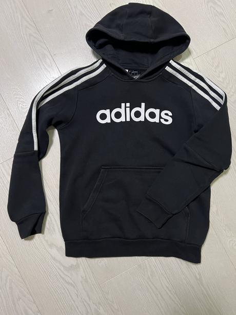 Mikina adidas veľmi obľúbená, adidas,152