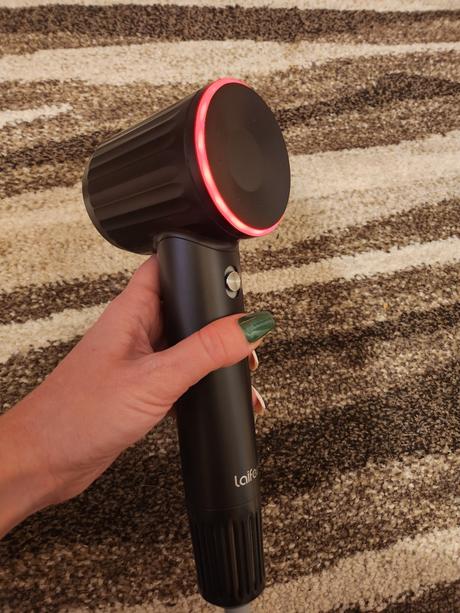 Profesionálny ionizačný fén laifen,