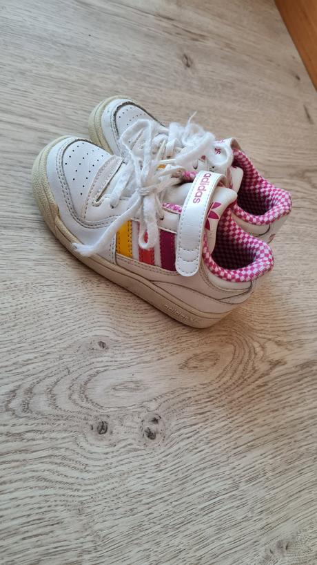 Topánky od 19-29, 24