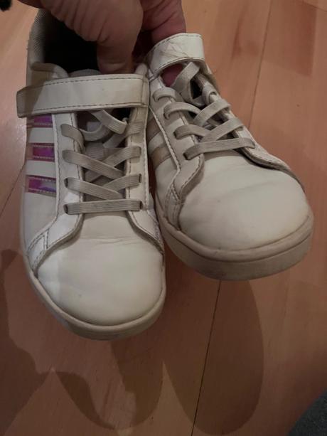 Adidas tenisky, adidas,32