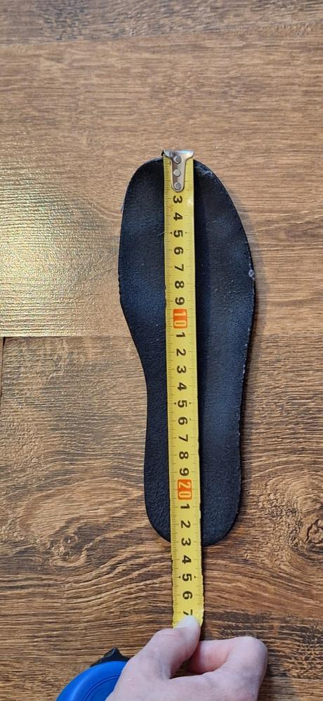 Snehule, columbia,35