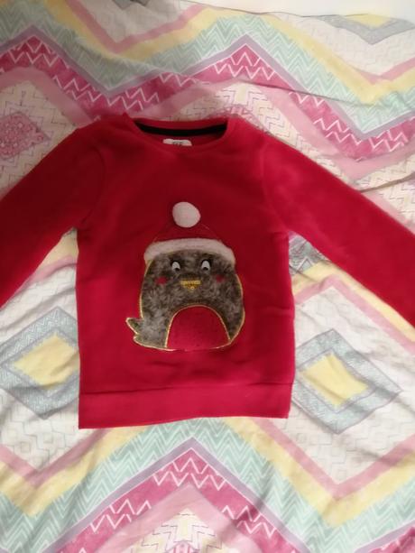 Teplý pulovrik s poštovným, 110