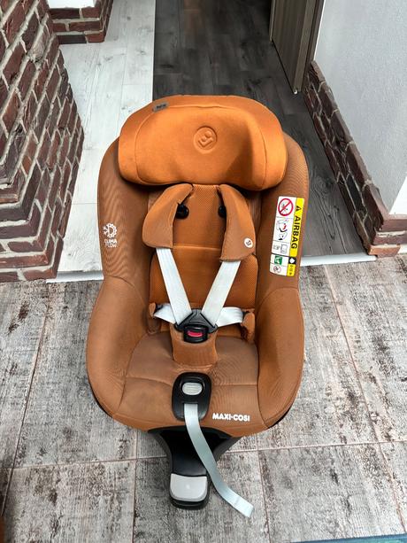 Autosedacka plus izofix 360, maxi cosi