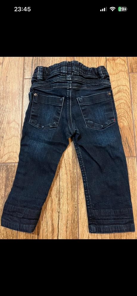 Frajerské rifle, hugo boss,80