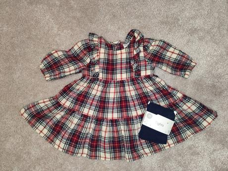 Kárované šaty+pančuchy, f&f,56