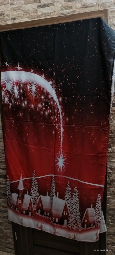 Set do kúpeľne aj so závesom,